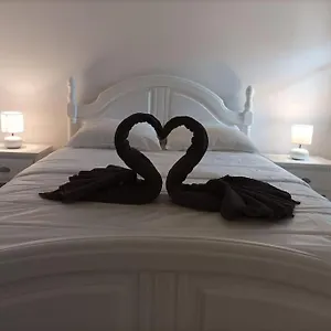  Hébergement de vacances La Petite Jarlandine